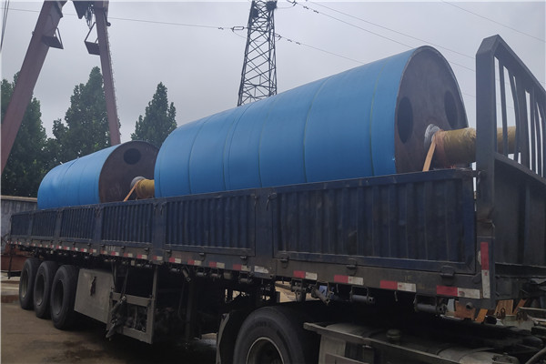 天盟公司兩台大型烘缸到貨待噴塗